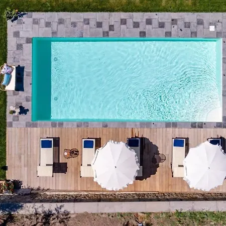 Wunderschoene In Mit Grosser Terrasse By Interhome شقة *