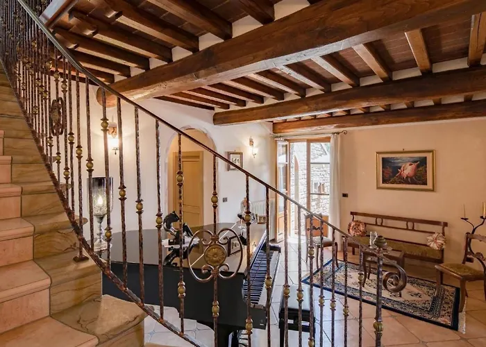 Apartman Wunderschoene In Mit Grosser Terrasse By Interhome Cortona