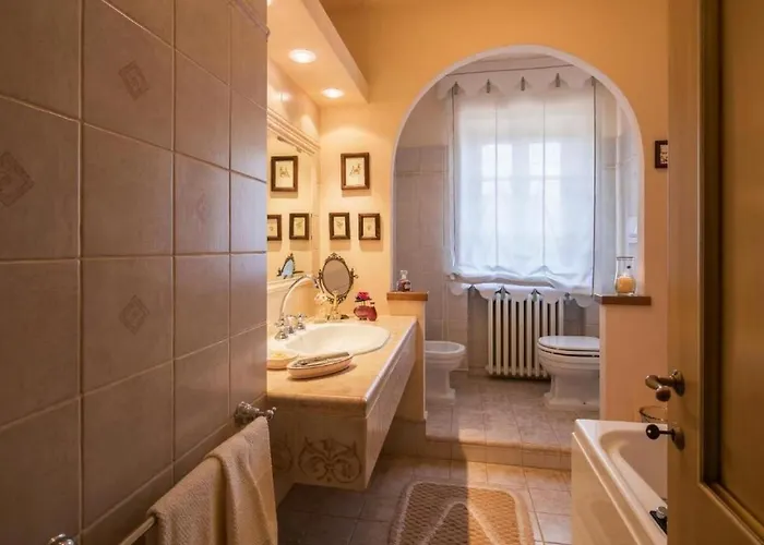 Wunderschoene In Mit Grosser Terrasse By Interhome Apartman Cortona