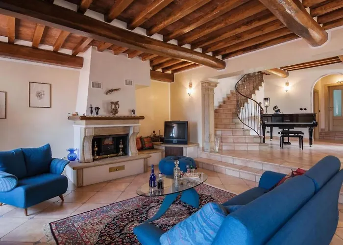 Wunderschoene In Mit Grosser Terrasse By Interhome